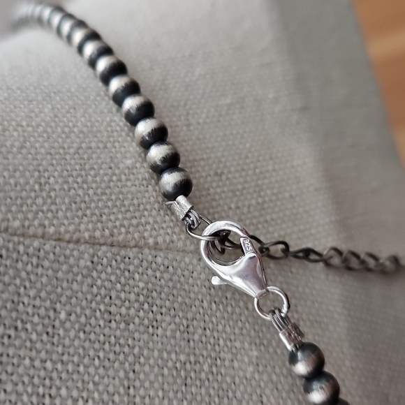 White Water Turquoise Desert Beads - Picture 5 of 6